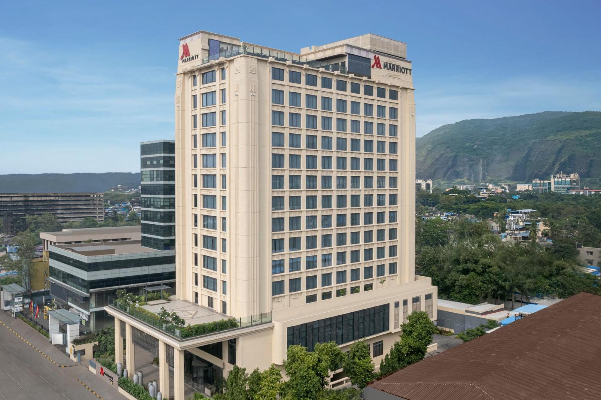 Navi Mumbai Marriott Hotel Exterior photo